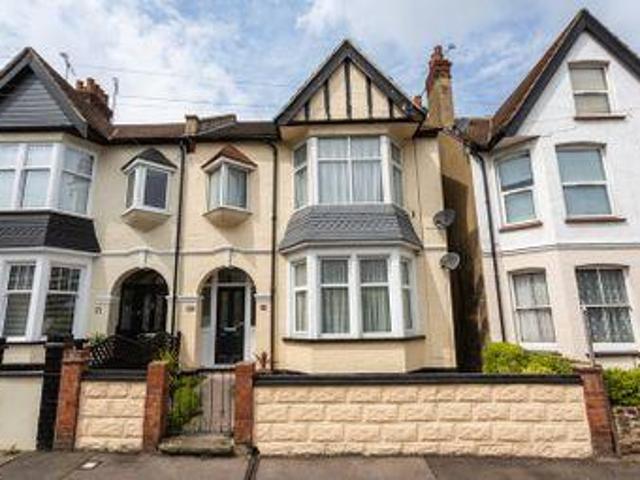 House for sale in Alton Barnes, Essex