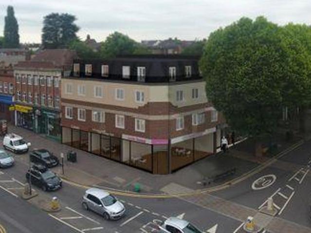 House for sale in Worcester Park, Greater London
