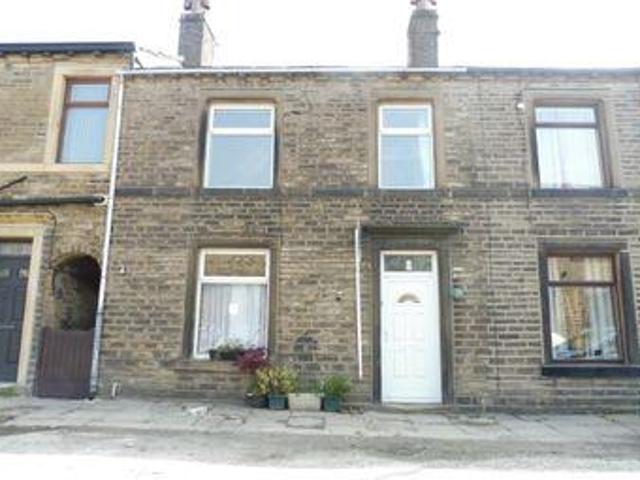 House for rent in Halifax, West Yorkshire