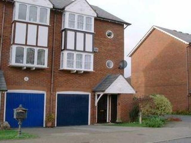House for rent in Lyons, Greater London