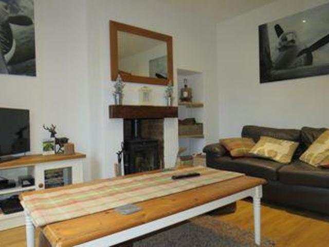 House for rent in Green Close, Warwickshire