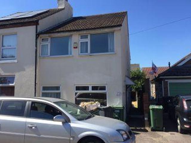 House for rent in Elmfield, Leicestershire