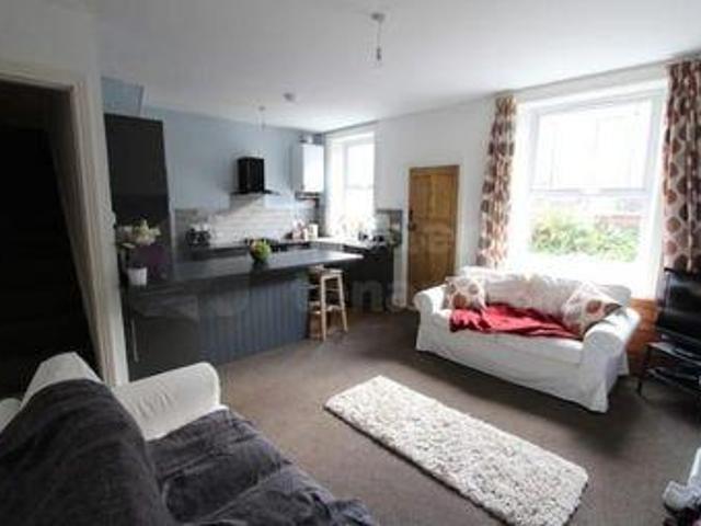 House for rent in Huddersfield, West Yorkshire