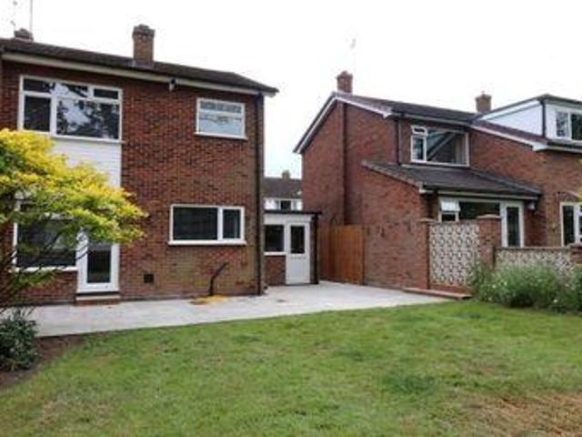 House for rent in Navestock Side, Essex