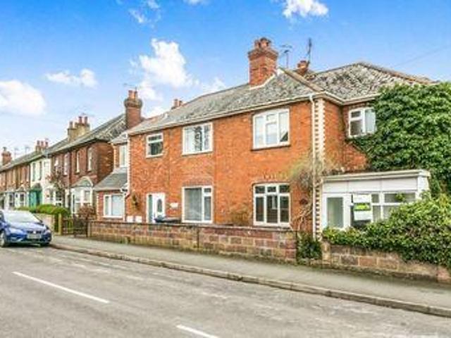 House for rent in Fole, Surrey