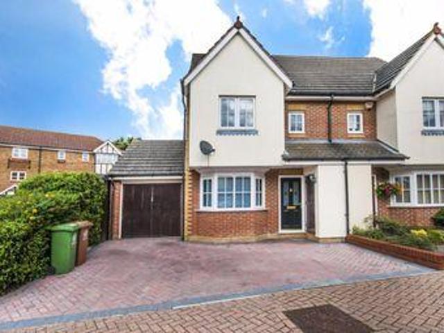 House for rent in Sutton Green, Woking