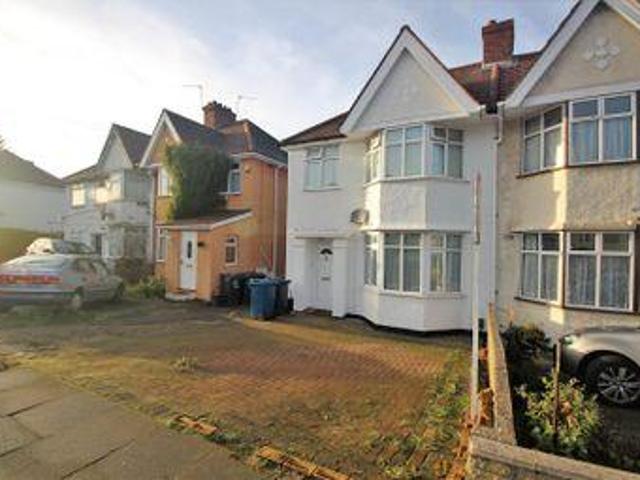 House for rent in Edgware, Greater London
