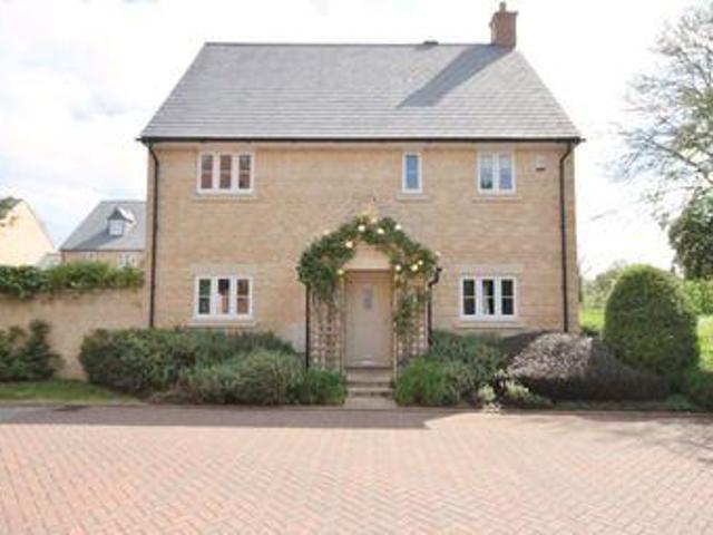 House for rent in Evershot, Oxfordshire