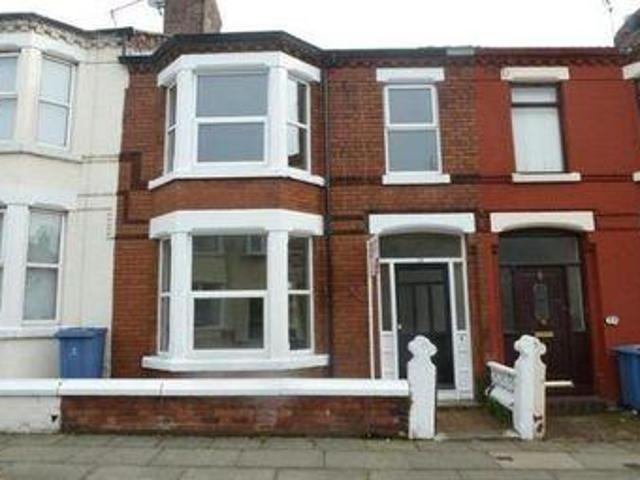 House for rent in Calderstones
