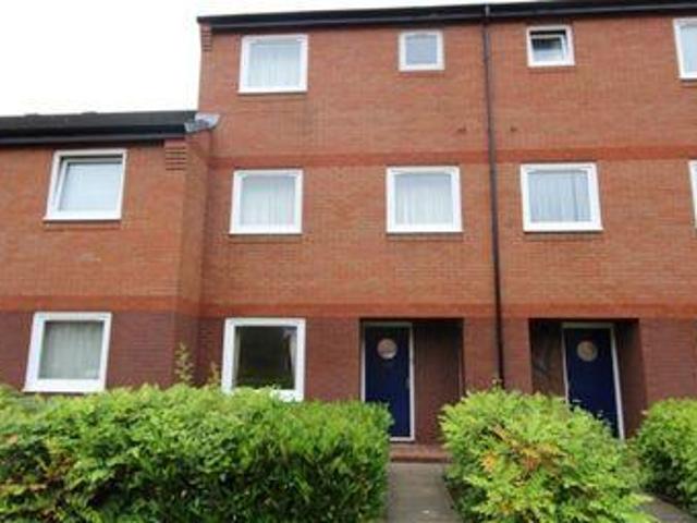 House for rent in Higher Bartle, Lancashire