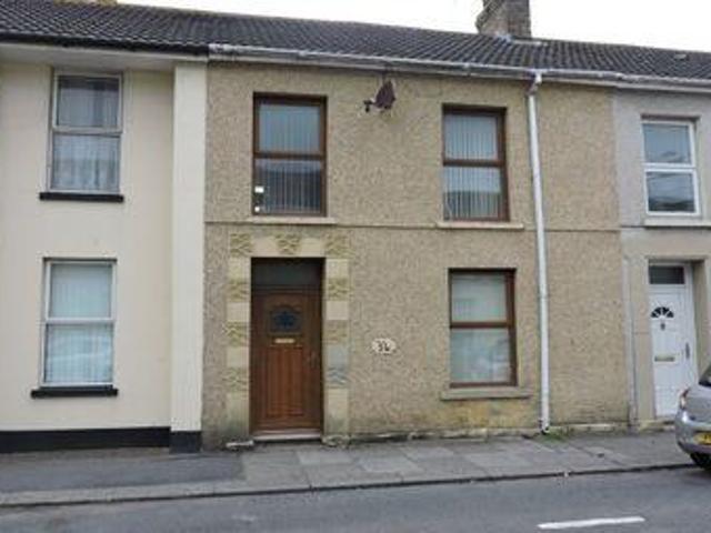 House for rent in Llanelli, Wales