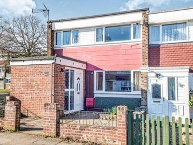 House for rent in Pouchen End, Hertfordshire