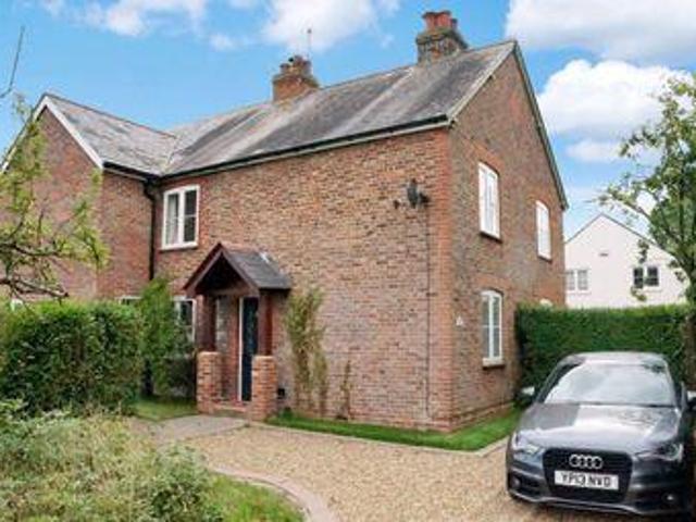 House for rent in Pachesham Park, Surrey
