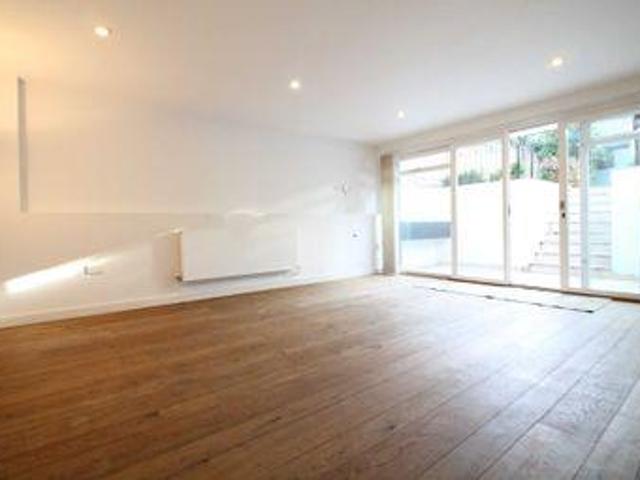 House for rent in Brentford, Greater London