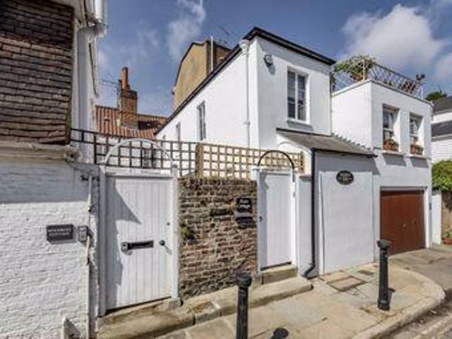 House for rent in City of London, Greater London