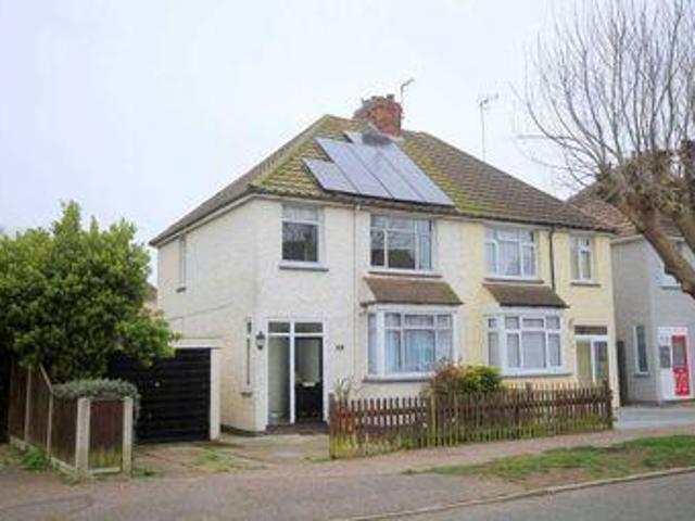 House for sale in Dale Hill, Essex