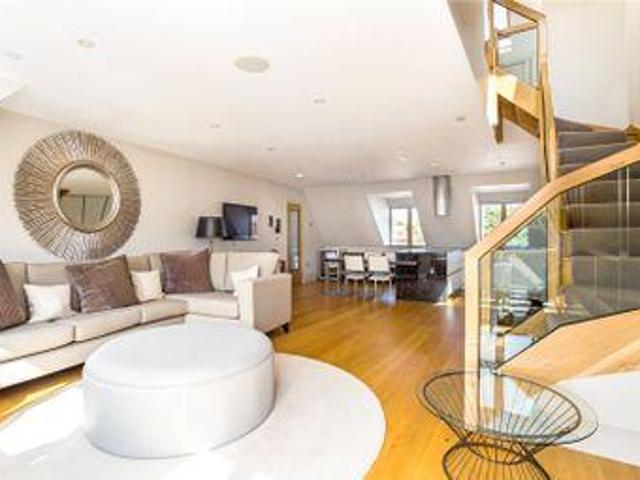 House for sale in Lambourn, West Berkshire