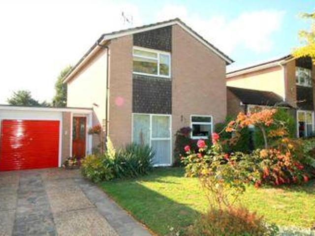House for sale in Pouchen End, Hertfordshire