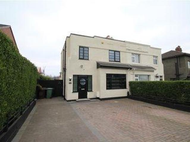House for sale in Roby Mill, Lancashire