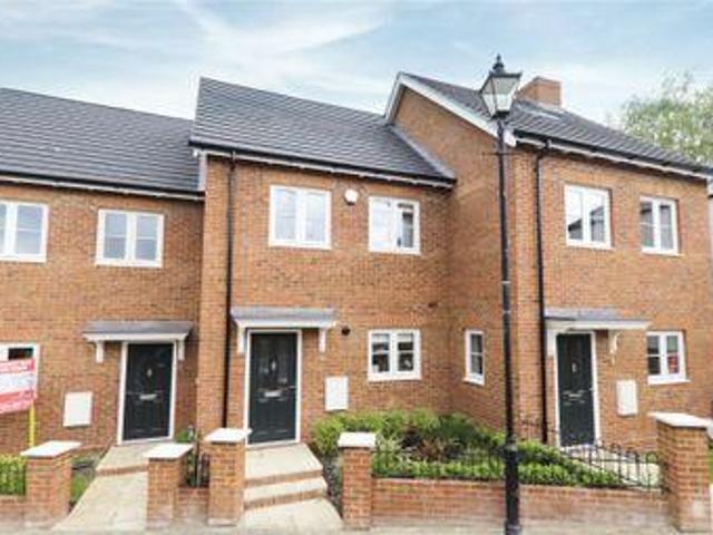 House for sale in Crowthorne, Bracknell Forest
