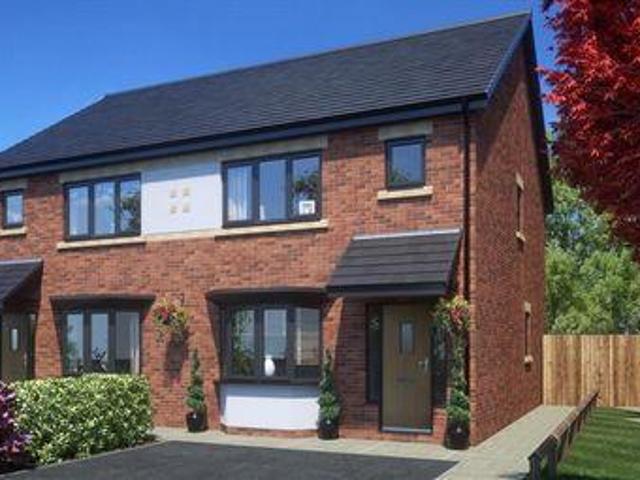 House for sale in Higher Bartle, Lancashire