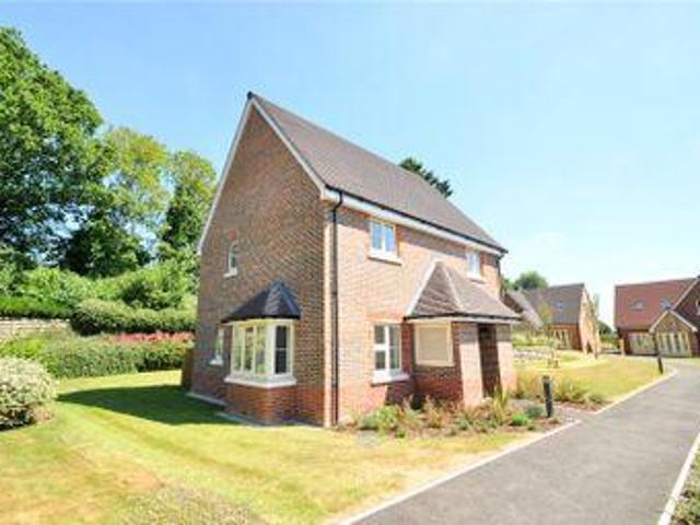 House for sale in Horsham, West Sussex