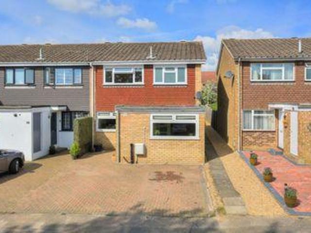 House for sale in Five Acres, Hertfordshire