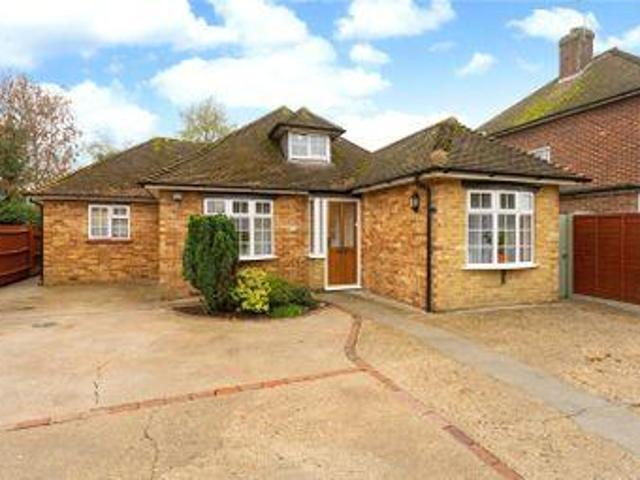 House for sale in Beaconsfield, Penn Bottom
