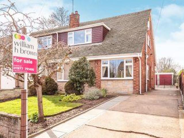 House for sale in Knottingley, West Yorkshire