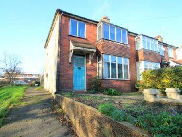 House for sale in Fishersgate, West Sussex