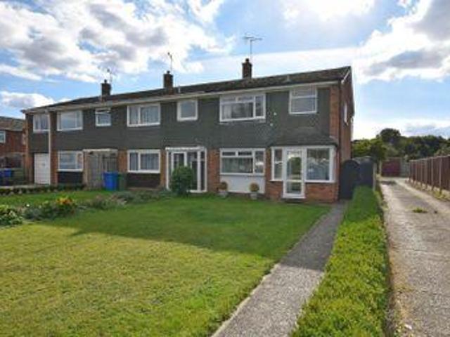House for sale in Oad Street, Kent