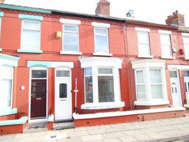 House for sale in Calderstones