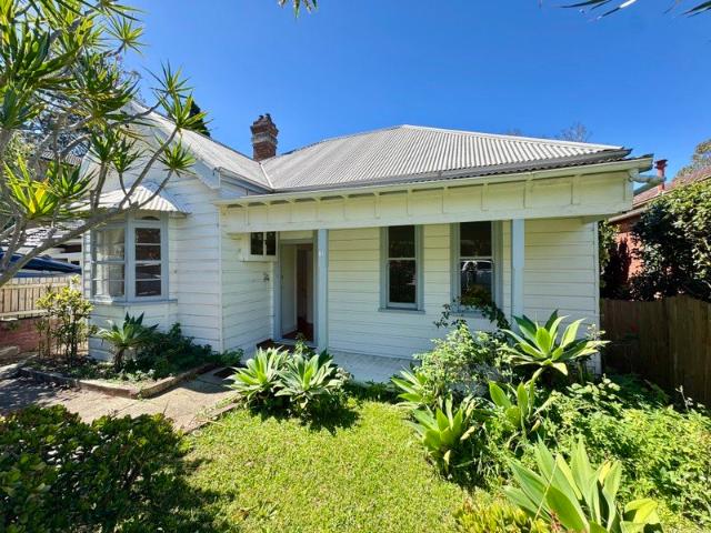 House for rent in Lower North Shore, Sydney