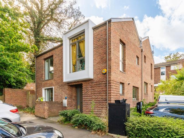 House for rent in London Borough of Croydon, Upper Norwood