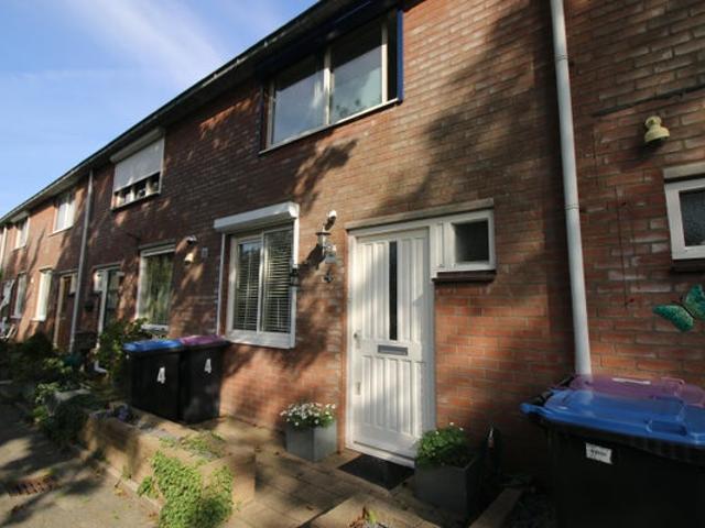 Woning te huur in Vogelenzang, Spijkenisse