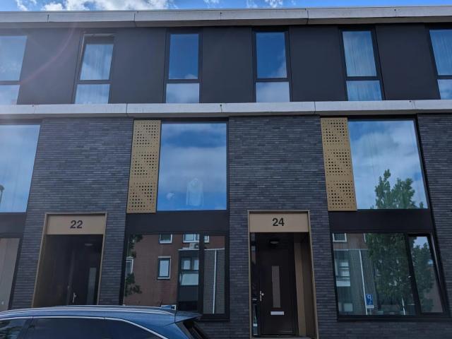Woning te huur in IJsselmonde, Rotterdam