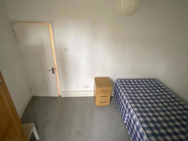 House for rent in Westminster, Victoria