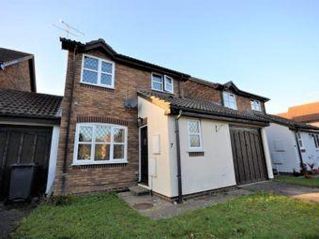 House for rent in Fole, Surrey
