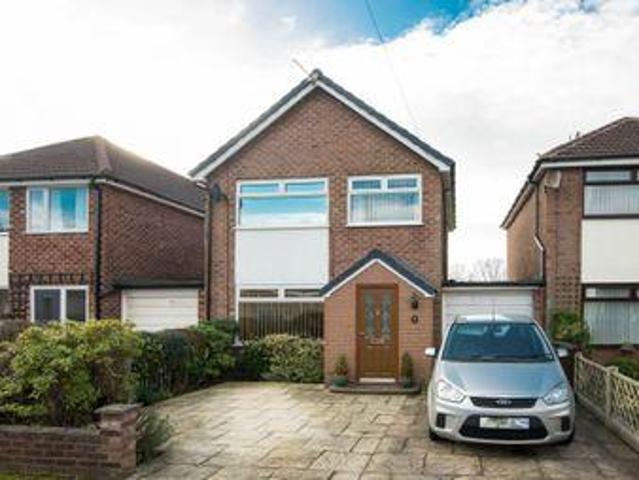 House for sale in Roby Mill, Lancashire