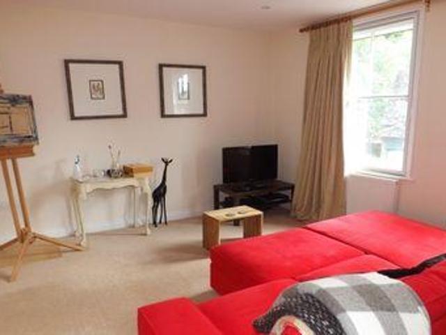 House for rent in Fole, Surrey