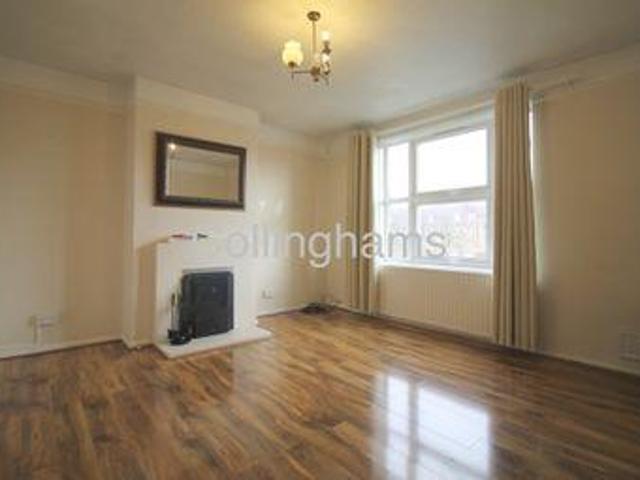 House for rent in Surrey