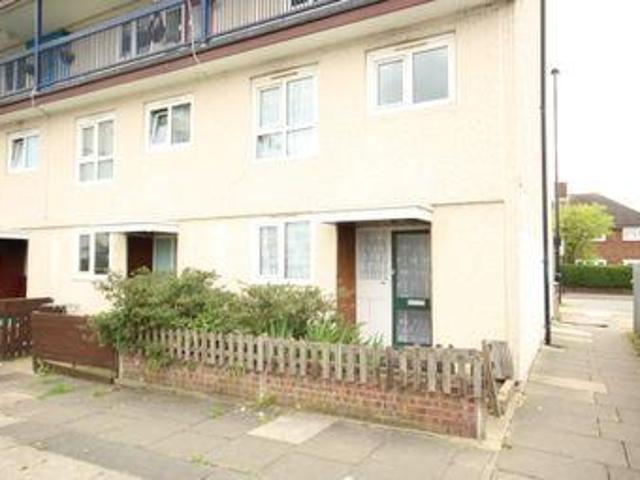 House for rent in London Borough of Hounslow, Greater London