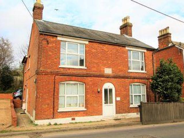 House for rent in Fole, Surrey