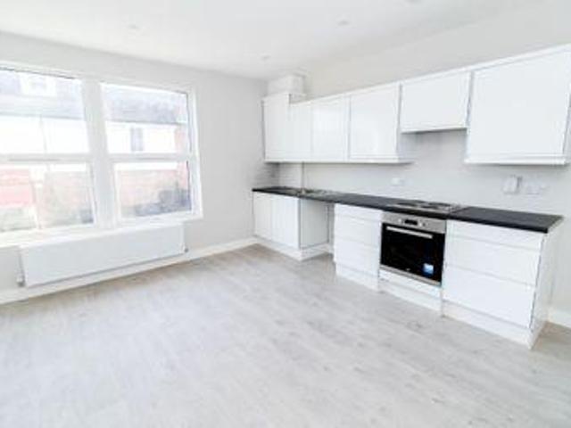 House for sale in Hillview, Surrey