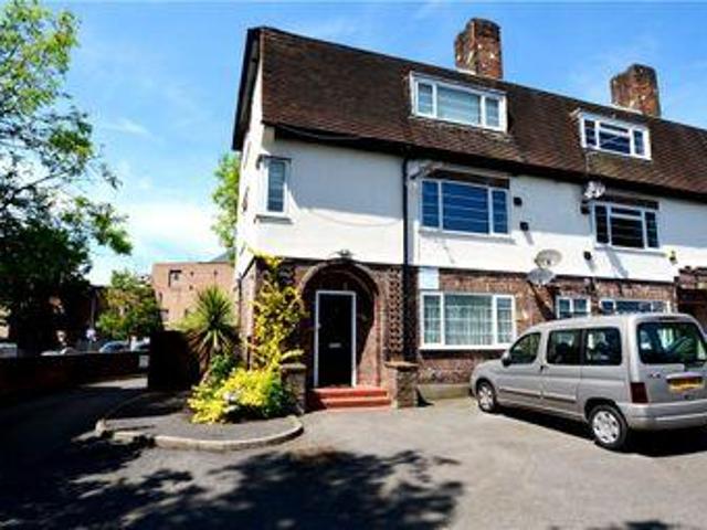 House for sale in Uxbridge, Greater London