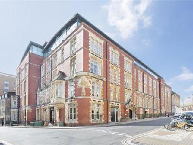 House for sale in Feckenham, City Of Bristol