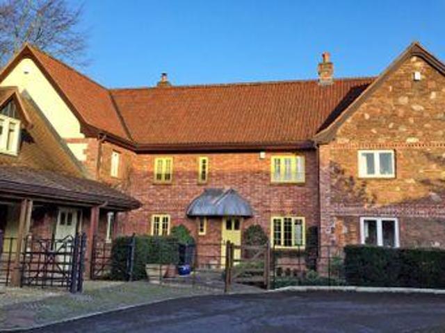 House for rent in Rumwell, Somerset