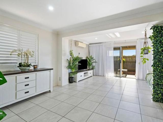 Townhouse for rent in Toombul, Queensland