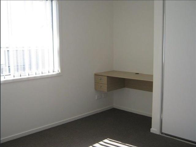 Townhouse for rent in Toombul, Queensland