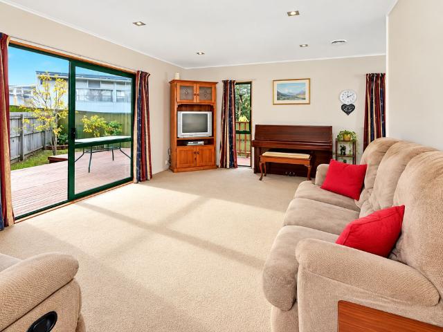 House for rent in Tōtara Vale, Kaipātiki